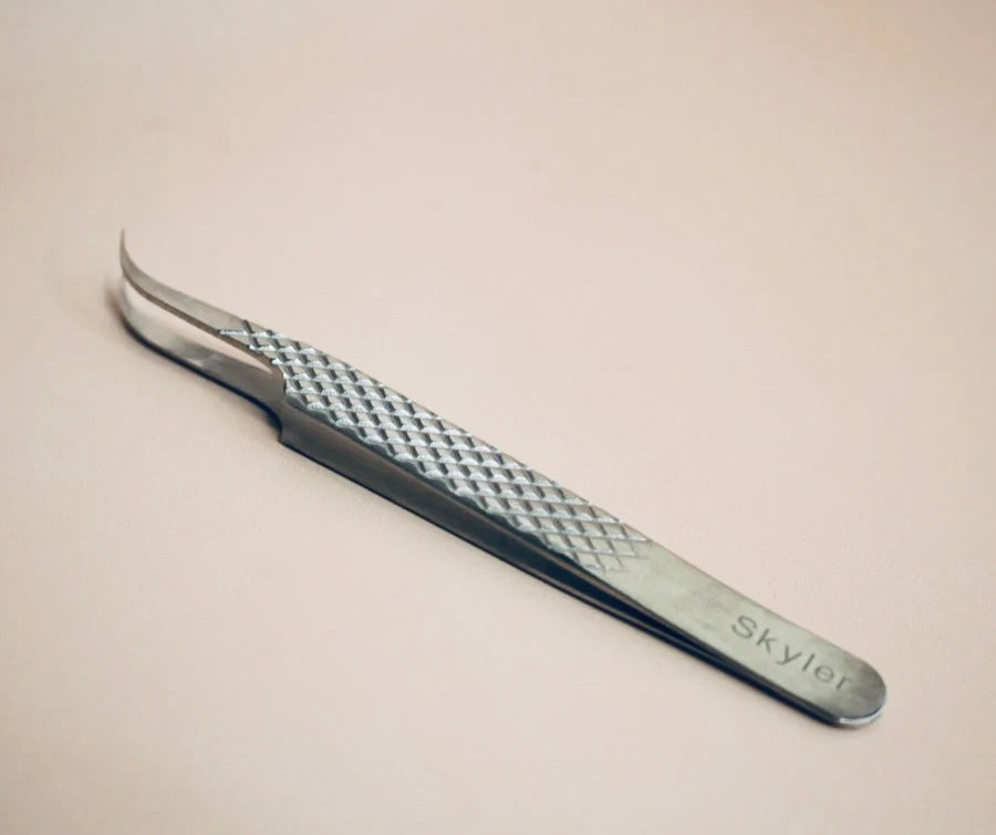 Skyler Tweezers