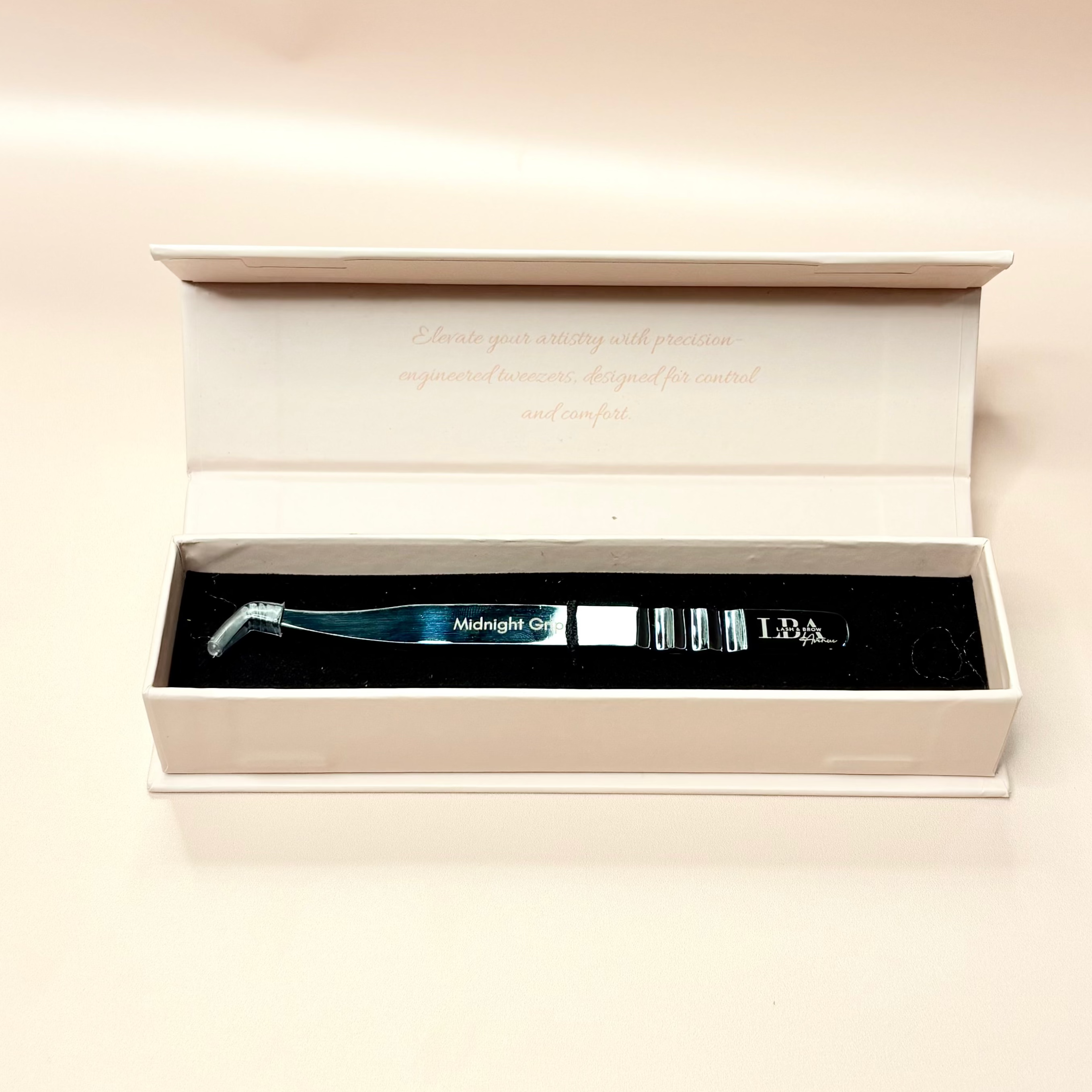 Fibre Tip Lash Tweezers - Midnight Grip