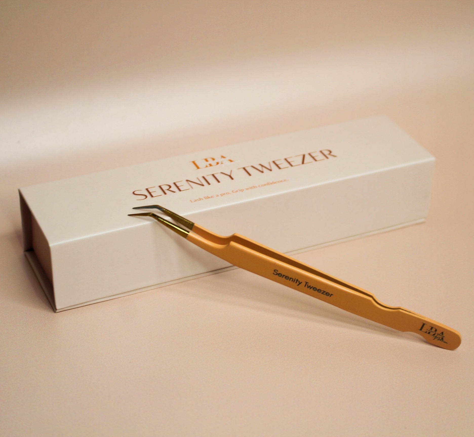 Fibre Tip Lash Tweezer - Serenity