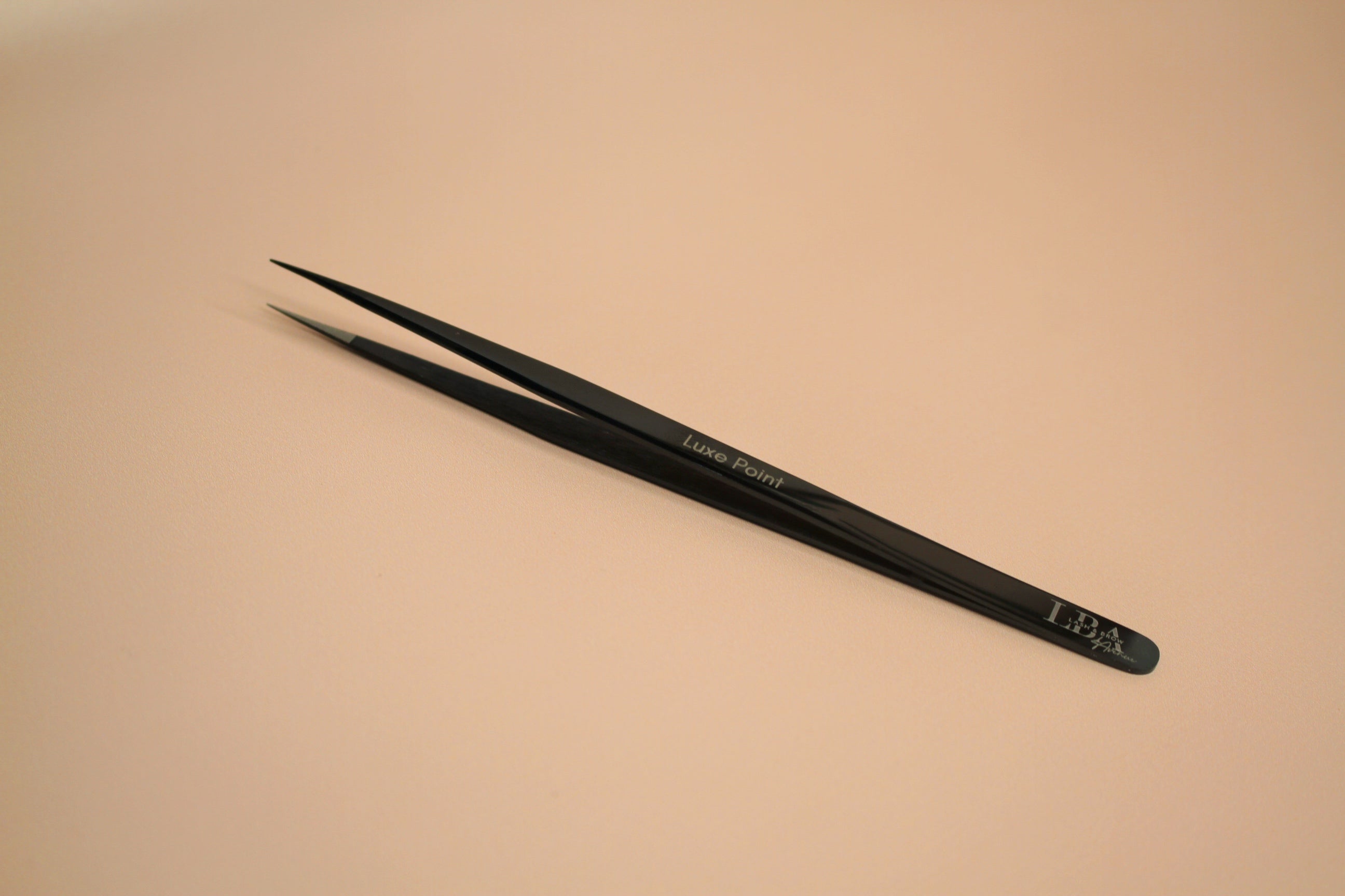 Fibre Tip Lash Tweezer - Luxe Point