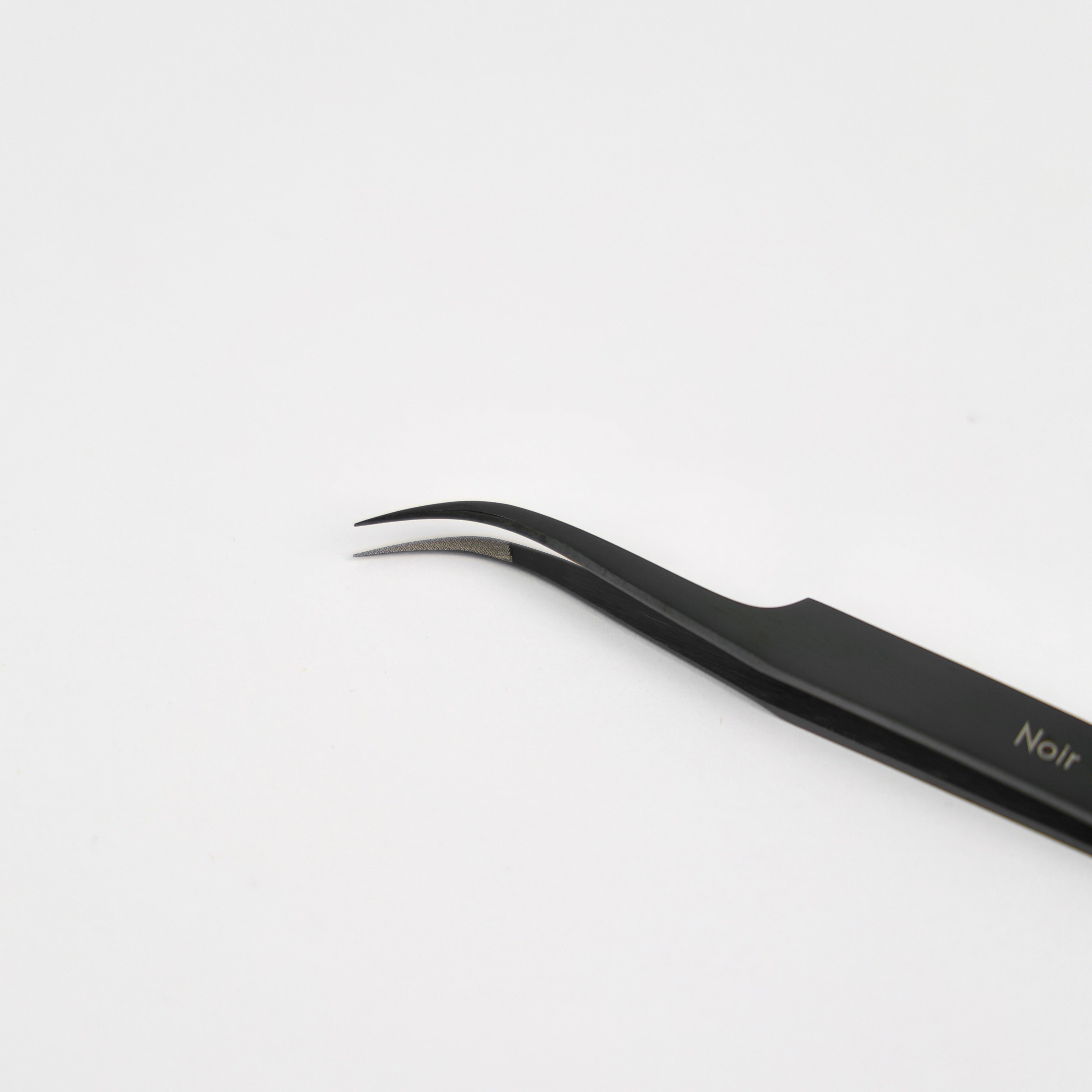 Fibre Tip Lash Tweezer - Noir Volume