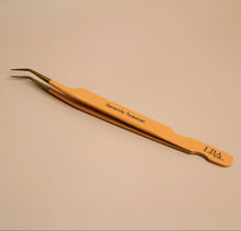 Load image into Gallery viewer, Fibre Tip Lash Tweezer - Serenity
