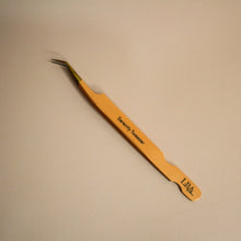 Load image into Gallery viewer, Fibre Tip Lash Tweezer - Serenity
