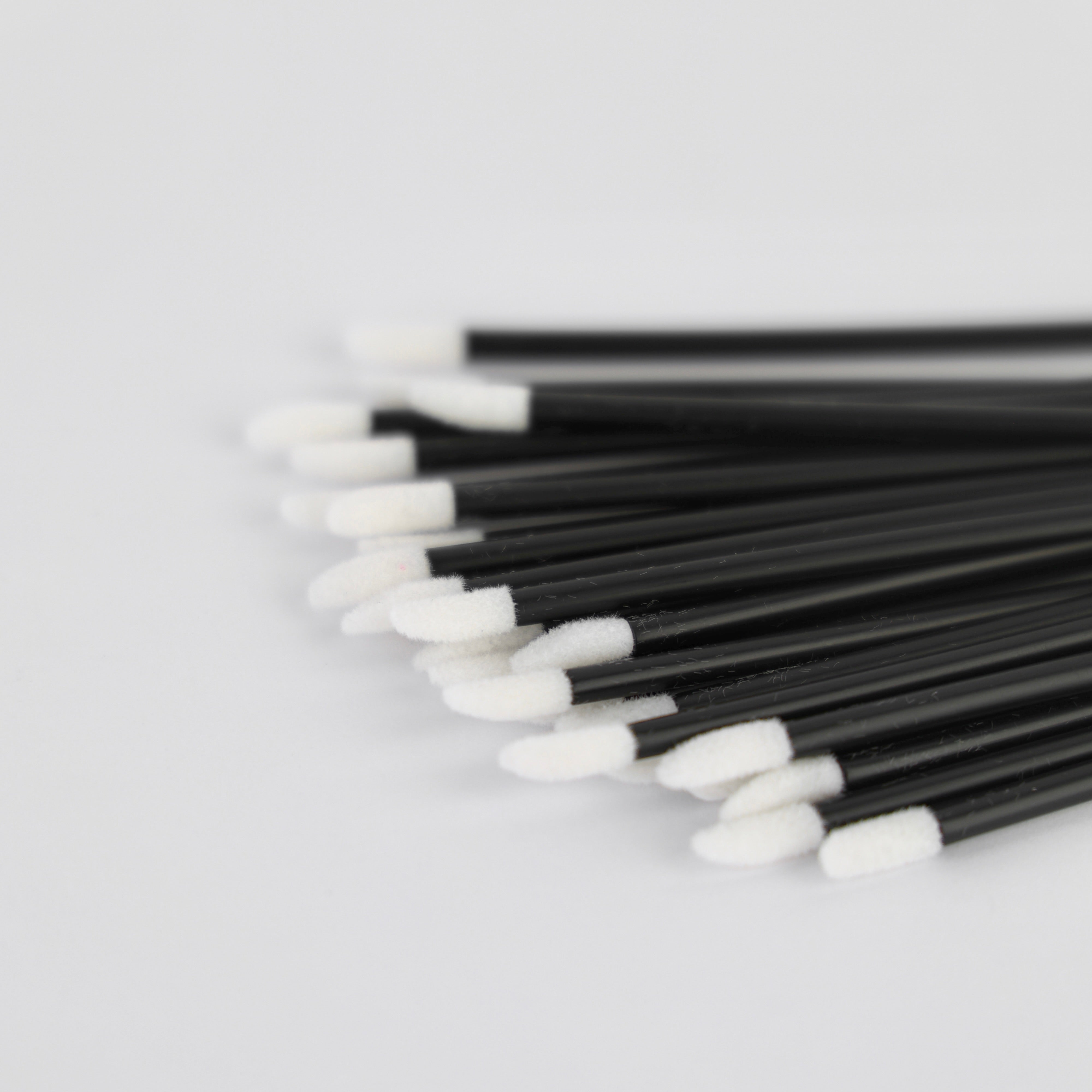 Lint Free Lip Wands – 100 Pack