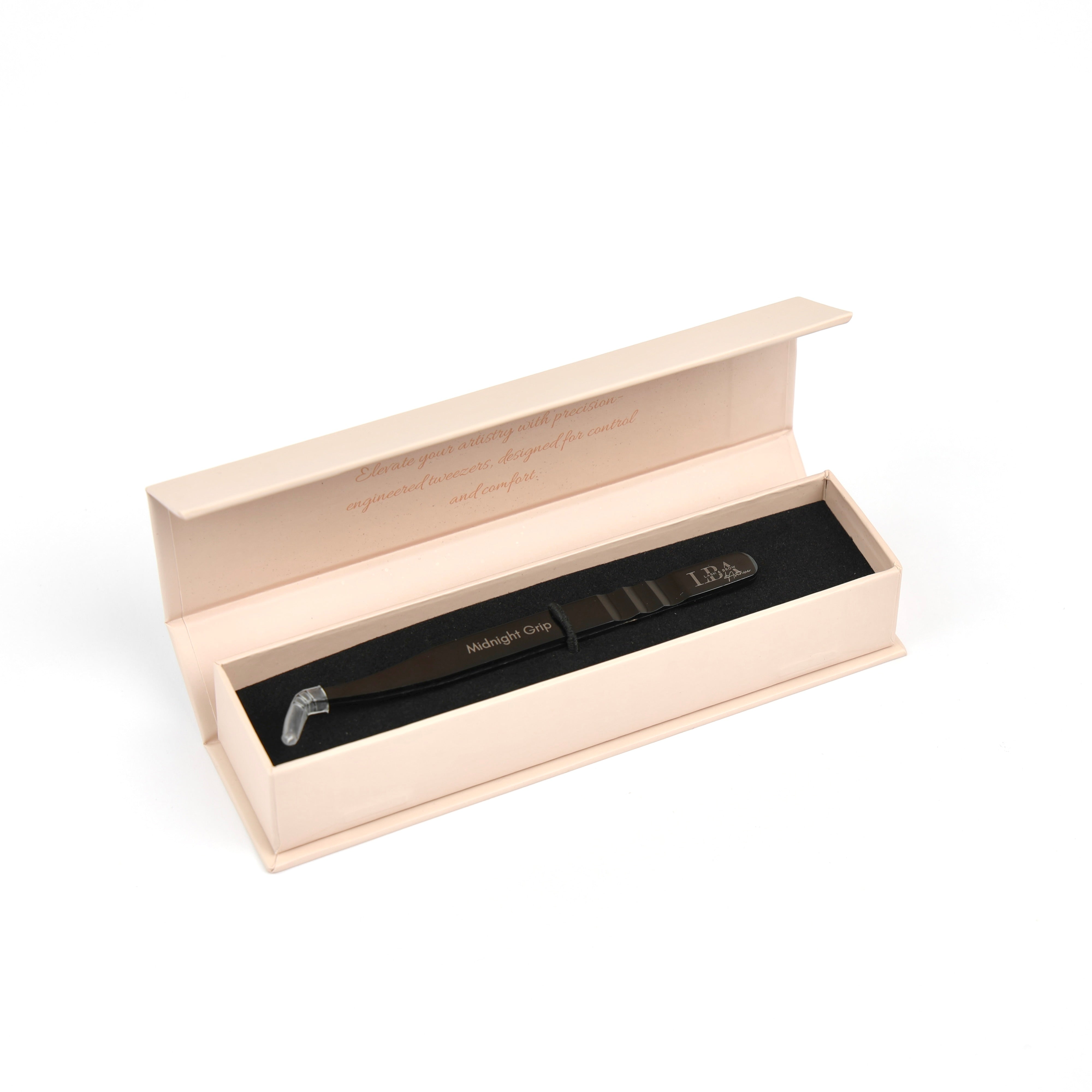 Midnight Grip Fibre Tip Tweezer