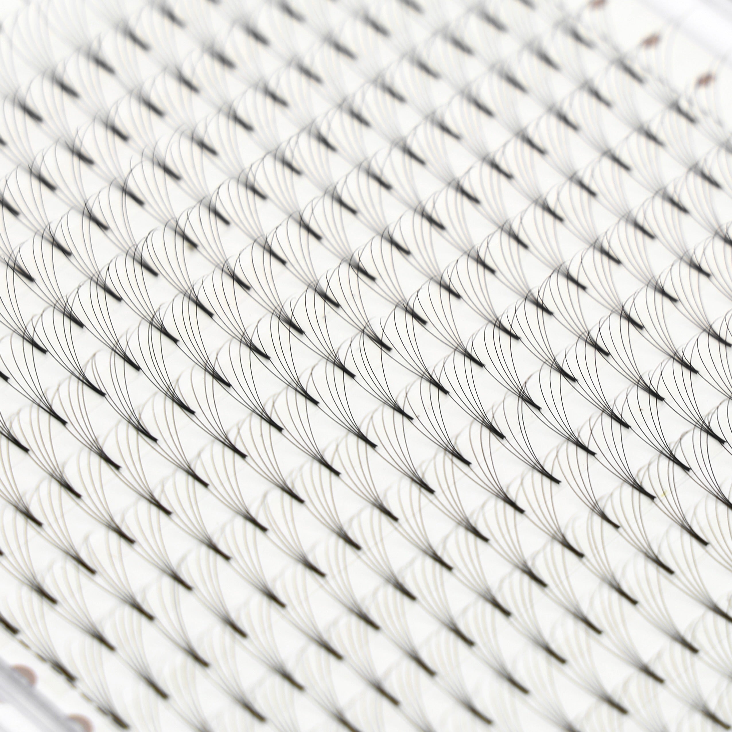 Wide Stem Volume Mega Trays – 16 Lines